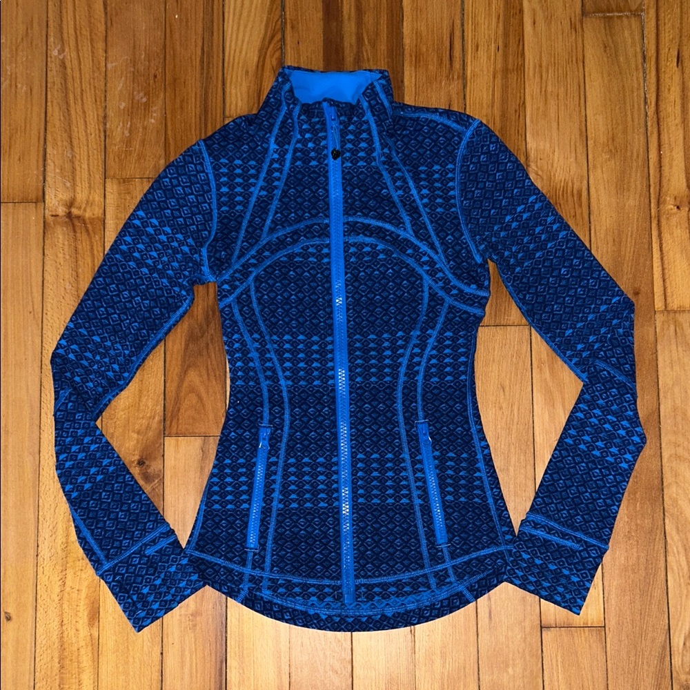 Lululemon Define Jacket- Triometric Stripe Lakeside Blue